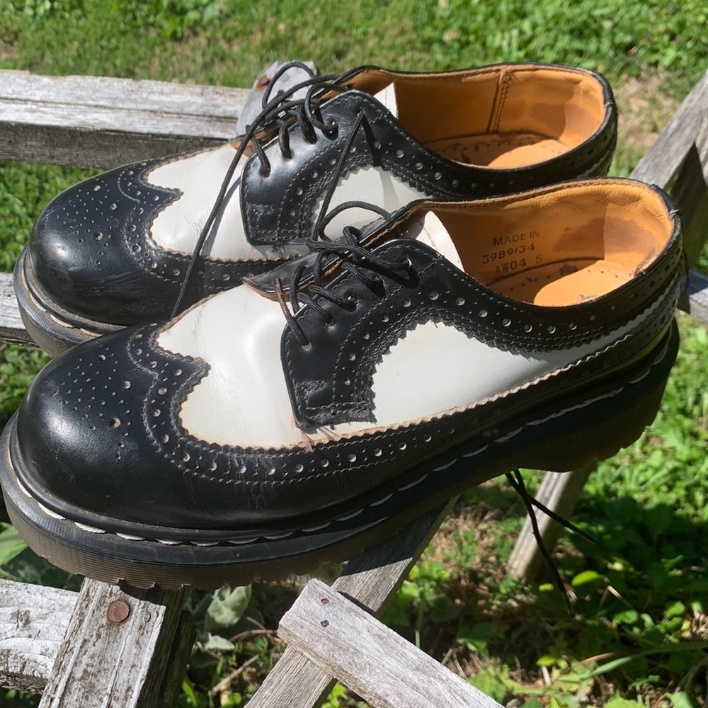 Dr. Martens (still) MADE IN ENGLAND 3989 platform brogues